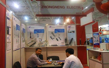 pg官网:日本公与熄厨房乱理